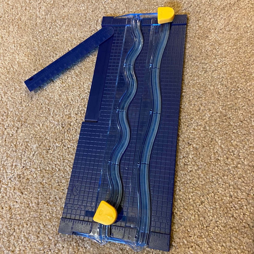 Paper Cutter